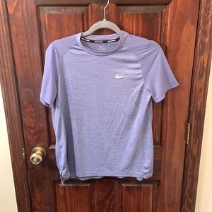 Nike unisex Dri-fit Nike Running shirt size large